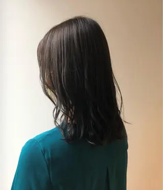 セミロング カラー たけだ れなのヘアスタイル