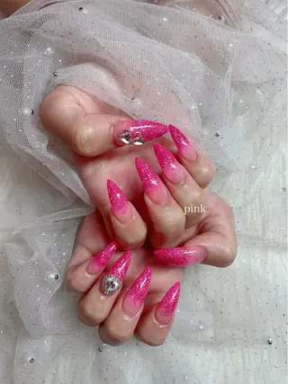 ロング Aya Nailのネイルデザイン