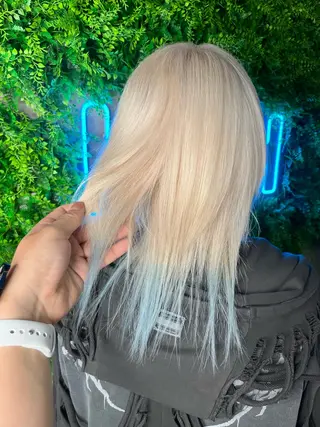 セミロング カラー 個性派ウルフ/メンズ /ブリーチ/渋谷のヘアスタイル