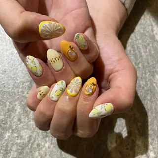 ネイル 【やり放題専門店】 スカルプ＆長さ出しのネイルデザイン