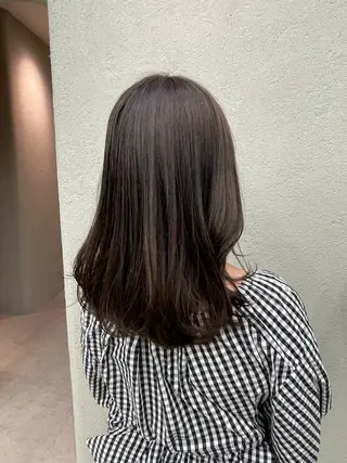 セミロング カラー 💍透明感💍 上岡夕理香のヘアスタイル