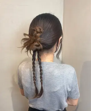 ロング ヘアアレンジ BeBe /スタイリストのヘアスタイル