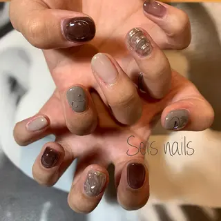 ネイル Seis Shihoのネイルデザイン