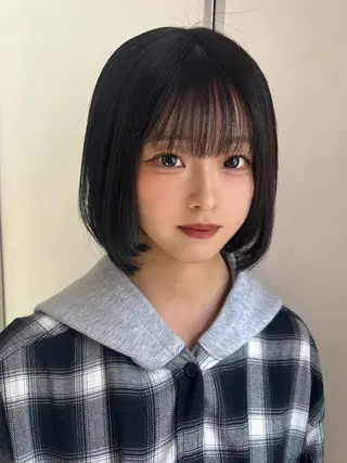 ショート ayumi🦖/ ブリーチカラーのヘアスタイル