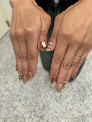 ネイル 小松 千冬snazzyのネイルデザイン