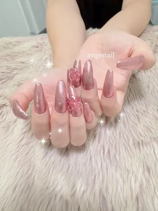 ネイル オーナーネイリスト MAKIのネイルデザイン