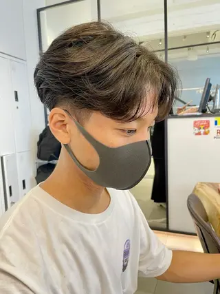 ショート メンズ 🇰🇷カルマパーマ kaito🇰🇷のヘアスタイル