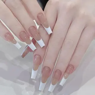 ネイル DEMAIN- 🌹のネイルデザイン