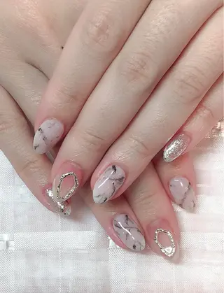 ネイル ラッキースター 大人気店のネイルデザイン