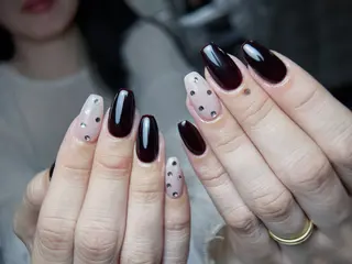 セミロング トゥー フエンのネイルデザイン