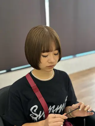 カラー 與儀 夢菜のヘアスタイル