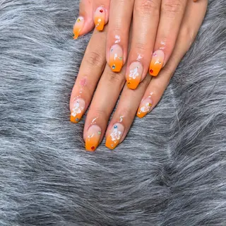 ネイル 𝑗𝑢𝑛𝑛𝑎 𝑛𝑎𝑖𝑙のネイルデザイン