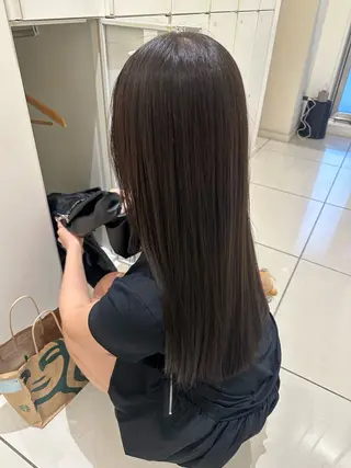 ロング カラー ヘアアレンジ タイトボブ個性派カラ ーAKANEのヘアスタイル