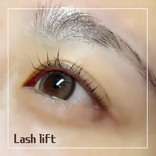 マツエク・マツパ sara 荒井店のヘアスタイル