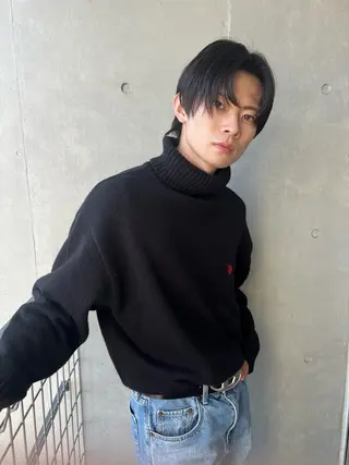 メンズ メンズ職人/センター パート/富沢真斗のヘアスタイル