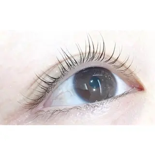 マツエク・マツパ 塩﨑 千瑛子の眉毛・アイブロウイメージ