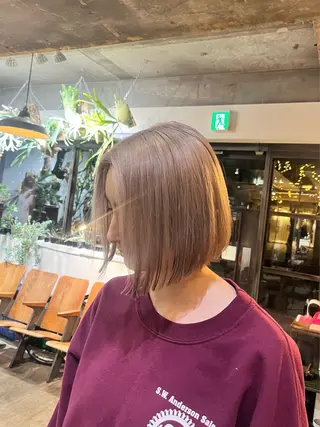 ショート カラー 松原 樹里のヘアスタイル