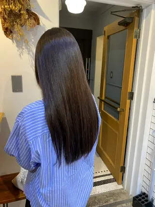 ショート/ボブ/顔周 りレイヤー/RINAのヘアスタイル