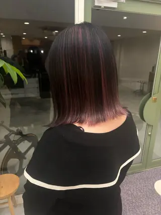 ミディアム カラー 伊藤 ゆいなのヘアスタイル