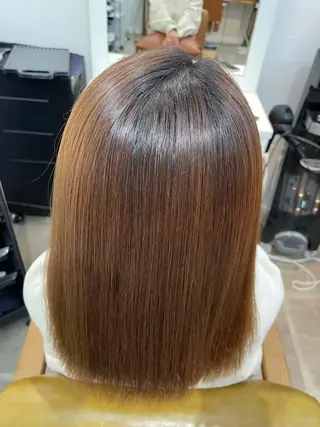 ミディアム 松田 恋のヘアスタイル