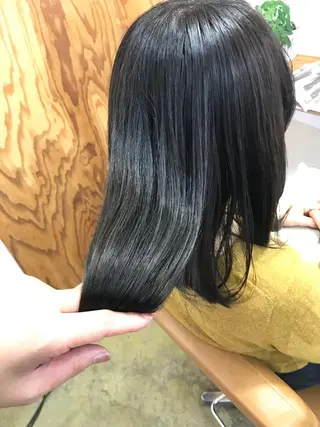 ミディアム カラー 💎髪質改善💎 デザイナーshinのヘアスタイル