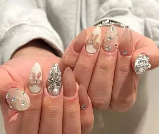 ネイル 🍑 momo_nailのネイルデザイン