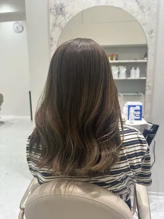 セミロング カラー 韓国レイヤー✨ yasuko銀座のヘアスタイル