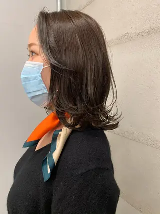 ミディアム カラー 透明感/オリーブ/ グレージュ/YUKAのヘアスタイル