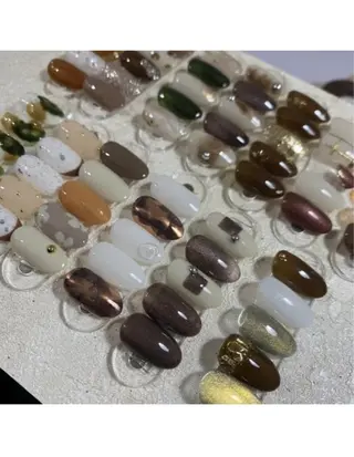 ネイル アールビーネイル所属・mase Megumiのネイルデザイン