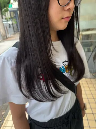 ロング レイヤーカット🥀/ 大曽根🤍yuukaのヘアスタイル