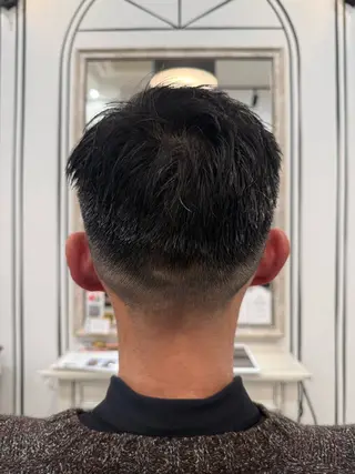 ショート メンズ Eclat【エクラ】所属・三上 莉里のヘアスタイル