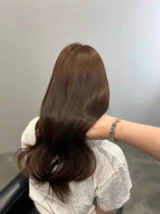 ロング カラー 髪質改善/艶カラー/ ブリーチ/桃谷翼のヘアスタイル