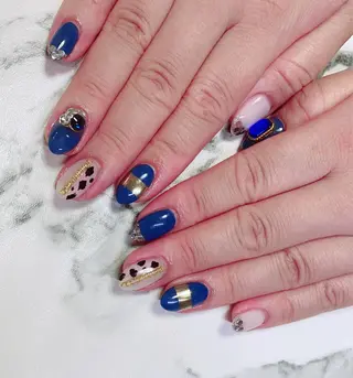 ロング カラー ネイル Q Free nailsのネイルデザイン