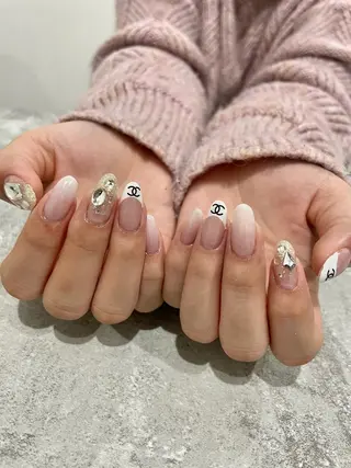 ネイル Raviliss ♡のネイルデザイン