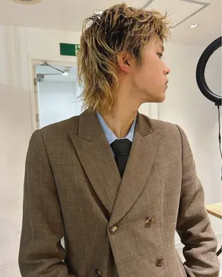 ショート パーマ メンズ Loom.所属・村上雅人 ナチュラルモードのヘアスタイル