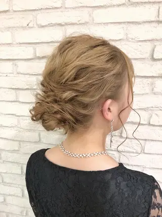 ヘアアレンジ oggi +KENJE所属・大平 美沙のヘアスタイル