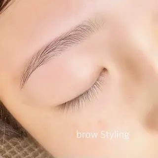 アイブロウ niche Miyuのマツエク・マツパデザイン