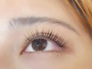 マツエク・マツパ Fiaraアイラッシュ合同研修所所属・Fiara 研修所💐のマツエク・マツパデザイン