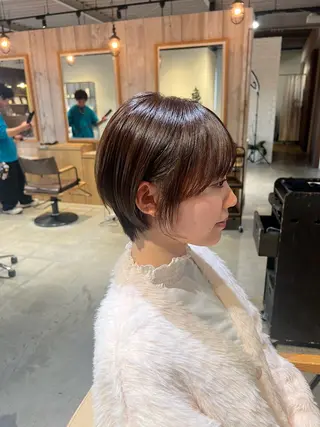 ショート 時﨑 実子/透明感カラーのヘアスタイル
