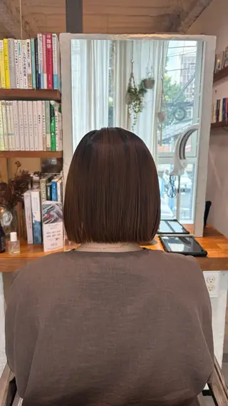 ショート rina/似合わせ/ 艶髪カラー/髪質改善のヘアスタイル