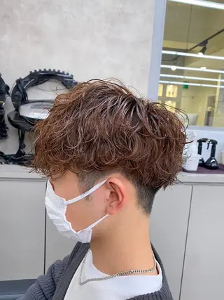 カラー 夏のメンズヘア🔥 BLUCK札幌🔥のヘアスタイル