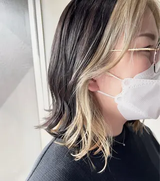 ショート カラー AIconic nagoya所属・縮毛矯正/ レイヤー/ミディアムのヘアスタイル