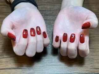 ネイル HENRIETTA NAILSALONのネイルデザイン