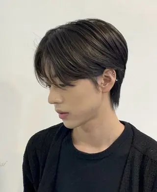 ショート R 横浜【アール】所属・ハイトーン/韓国 ヘア　momo˚✧₊のヘアスタイル