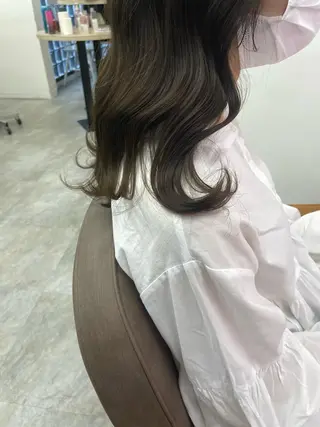 セミロング カラー Hana ♡ marshu梅田のヘアスタイル