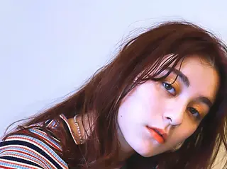 ロング カラー 韓国×海外レイヤー/ ISSEIのヘアスタイル