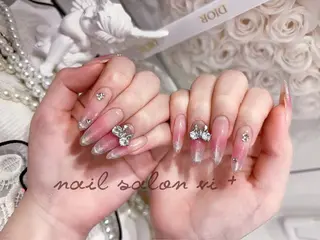 ネイル ✨Nailsalon Vi+✨のネイルデザイン