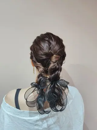 ミディアム ヘアアレンジ 薄葉 美菜子のヘアスタイル