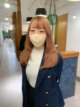 セミロング MEGULI所属・新田 琴美/ 透明感/レイヤーのヘアスタイル