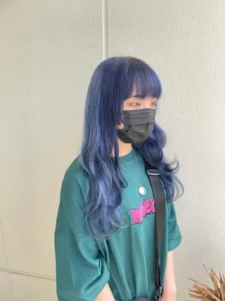 ロング カラー ヘアアレンジ 艶髪✨寒色カラー✨ 翁長孝輔のヘアスタイル